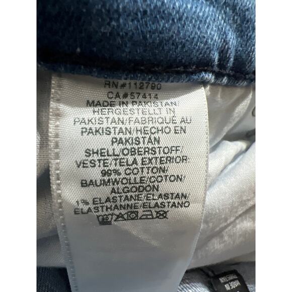 True Religion Geno Relaxed Slim Mens Distress Jean Light Breaker Rips Size 30 - Picture 12 of 13